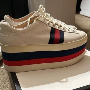 Gucci off white Platform Sneakers with Red and Blue Stripes